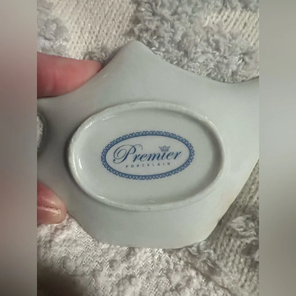 Premier Porcelain Floral Set - Picture 6 of 6